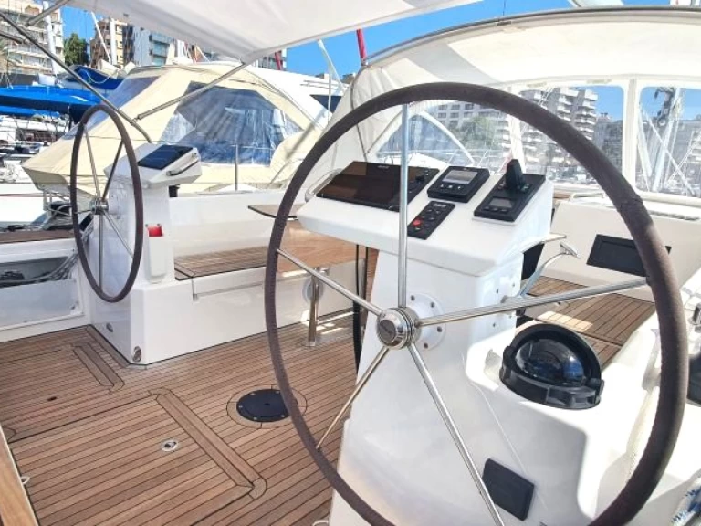 YachtCharter in Cala d'Or - Bavaria Bavaria C45 auf SamBoat