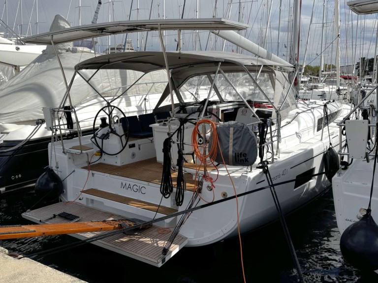 Bénéteau Oceanis 40.1 mieten Biograd na Moru