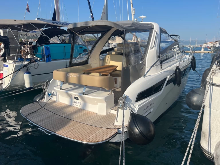 Motorboot mit oder ohne Skipper Bavaria mieten in Biograd na Moru