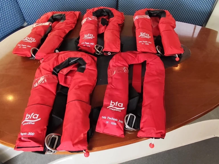 Katamaran mieten in Ibiza Town - Fountaine Pajot Tobago 35