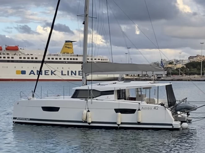 Fountaine Pajot Astrea 42 mieten Heraklion Port