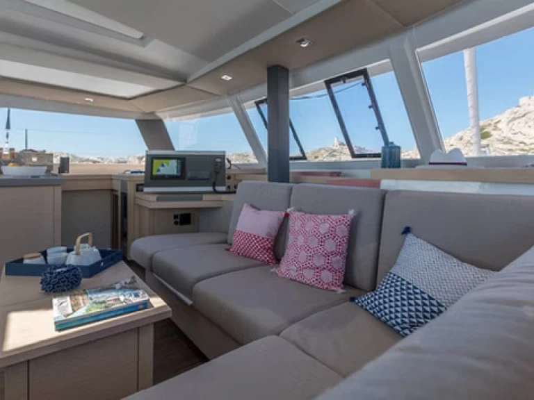 Ein Fountaine Pajot Astrea 42 mieten in Heraklion Port