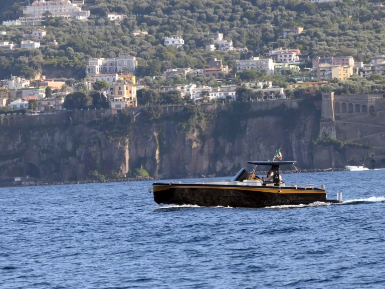 Allure 38 mieten Sorrent