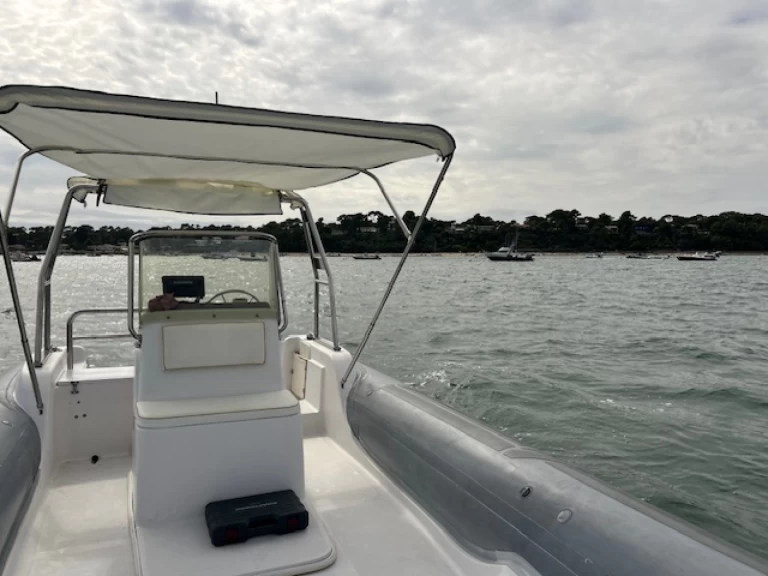 Schlauchboot mieten in Piraillan - Sacs Sacs S 750 Madras