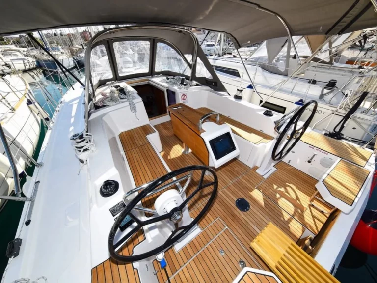 Bootsverleih Bavaria Bavaria C38 Zadar Samboat