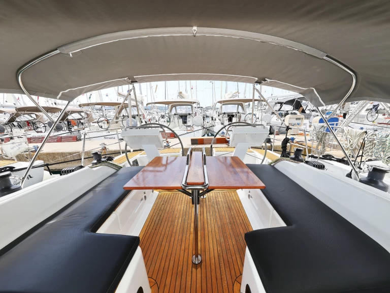 Boot mieten Biograd na Moru günstig Hanse 455