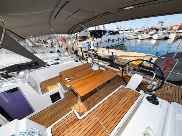 Bootsverleih Bavaria Bavaria C38 Zadar Samboat