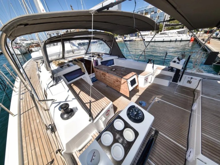 Segelboot mit oder ohne Skipper Dufour mieten in Zadar