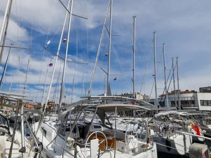 Segelboot mit oder ohne Skipper Bénéteau mieten in Zadar