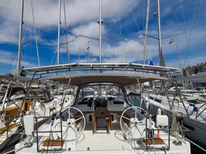 Vermietung Segelboot Bénéteau mit Führerschein