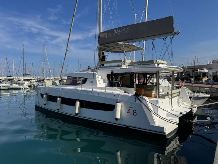 Bali Bali 4.8 Silver Dolphin mieten Olbia