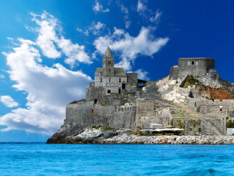 Vermietung Motorboot Mimi mit Führerschein