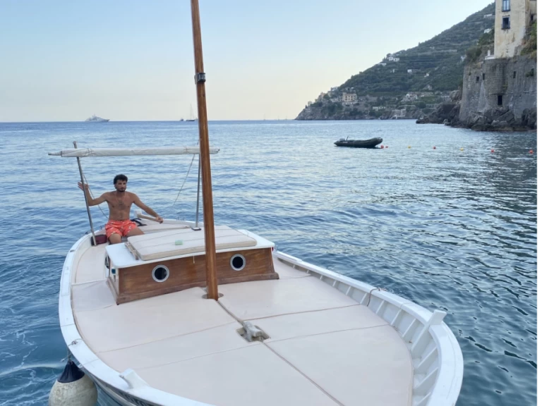 Motorboot mit oder ohne Skipper Apreamare mieten in Amalfi Coast