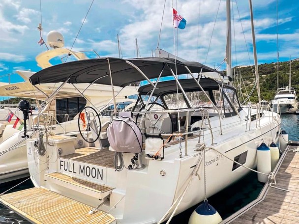 Vermietung Segelboot Bénéteau mit Führerschein