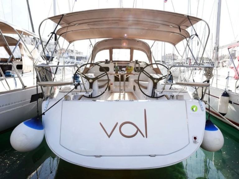 Boot mieten Sutomišćica günstig Impression 40