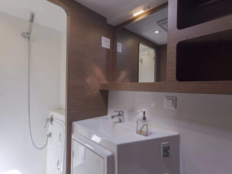 Katamaran mieten in Trogir - Lagoon Lagoon 42