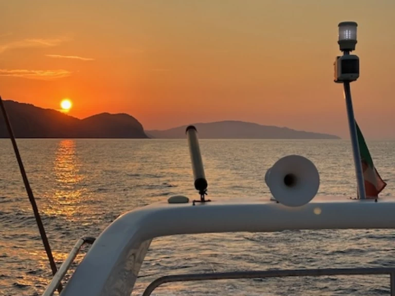 Motorboot mieten in San Vincenzo - Azimut Azimut 42 Fly