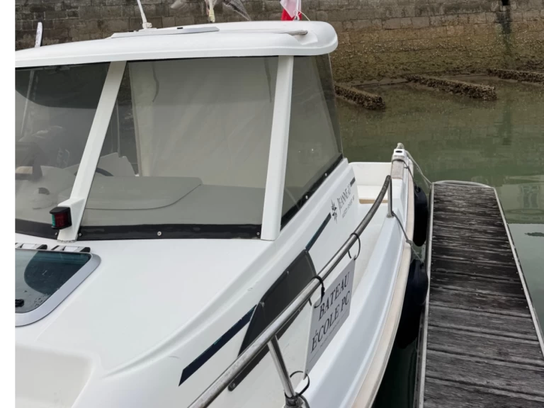 YachtCharter in La Rochelle - Jeanneau Merry Fisher 580 auf SamBoat