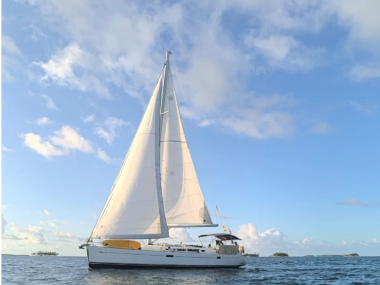 YachtCharter in Marina deportiva de Menorca - Jeanneau Sun Odyssey 45 auf SamBoat