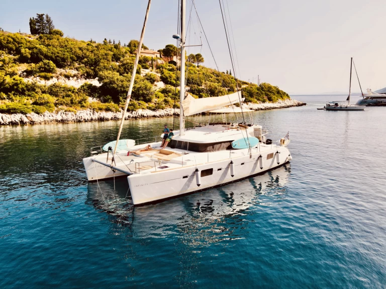 Katamaran mit oder ohne Skipper Lagoon mieten in Pálairos
