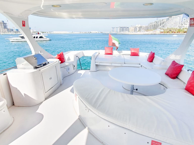 Azimut X23 mieten Dubaï harbour