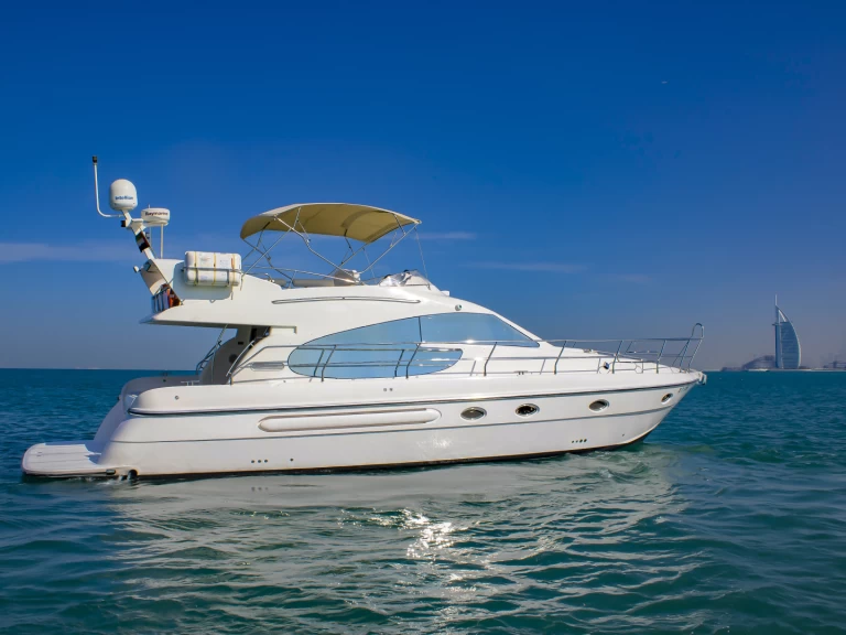 Motorboot mieten in Dubaï harbour - Azimut X9