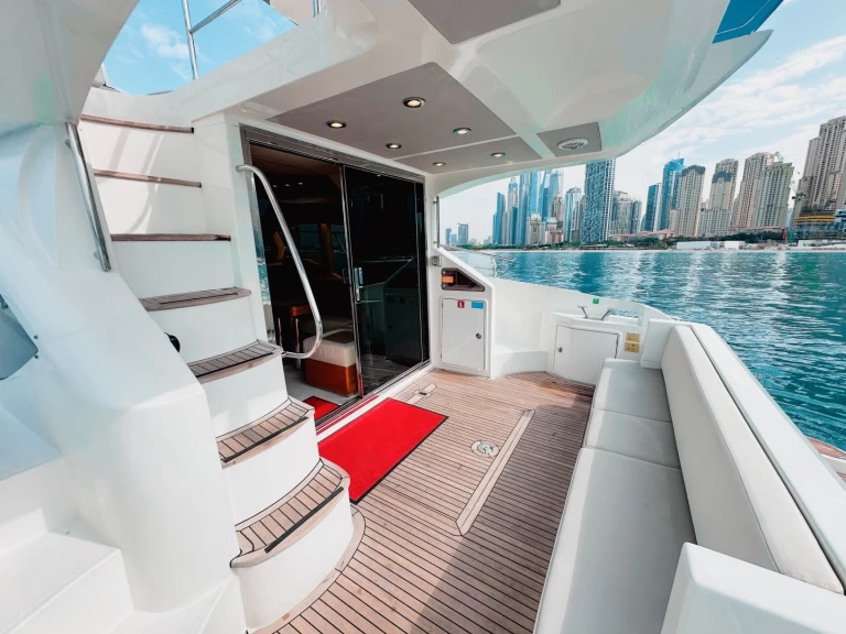 Motorboot mit oder ohne Skipper Gulf Craft - Majesty Yachts mieten in Dubaï harbour