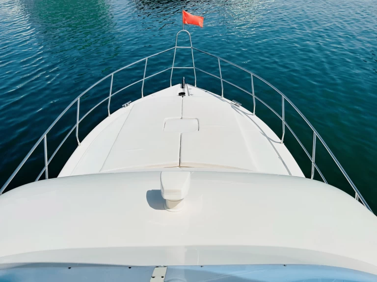 Boot mieten Dubaï harbour günstig X4