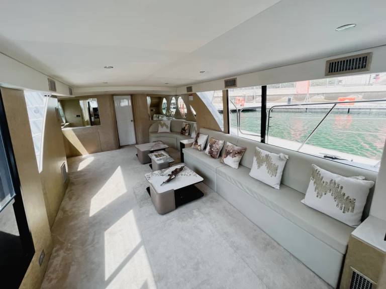 Yacht mieten in Dubaï harbour zum besten Preis