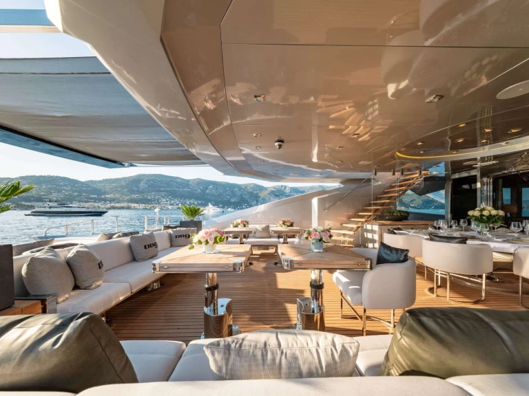 YachtCharter in San Remo - Palmer Johnson DB9 auf SamBoat