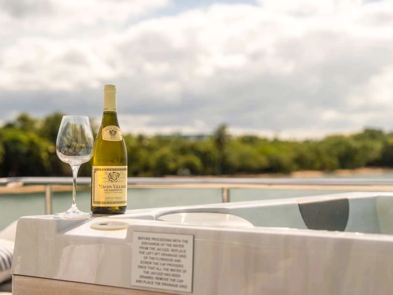 Bootsverleih Azimut ALEGRIA Bahamas Samboat