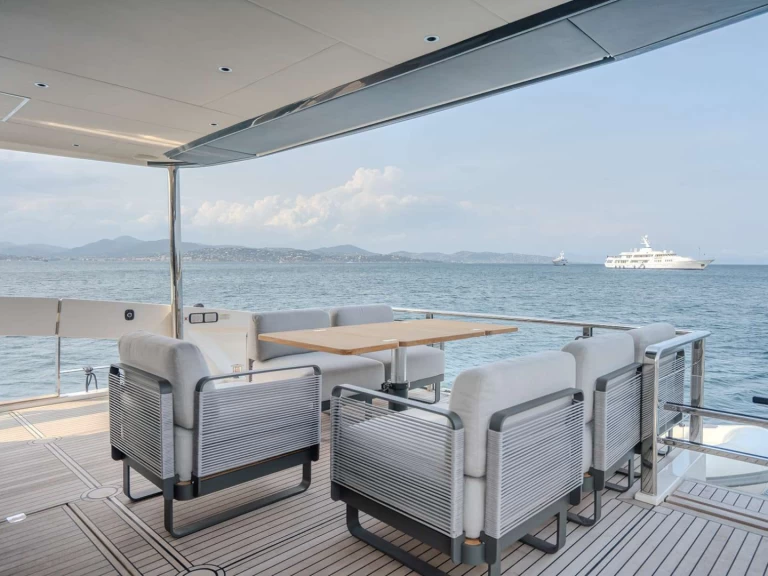 YachtCharter in Antibes - Absolute SEMELA auf SamBoat