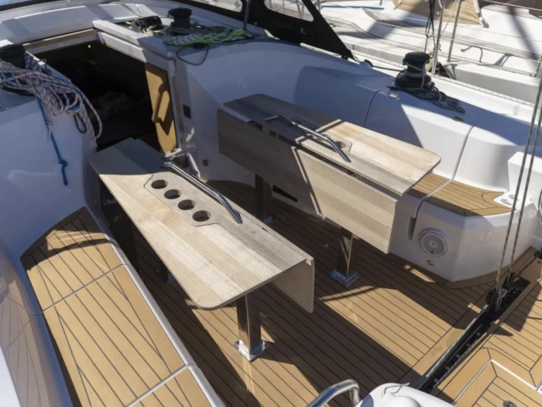 Ein Elan Elan E6 mieten in Biograd na Moru