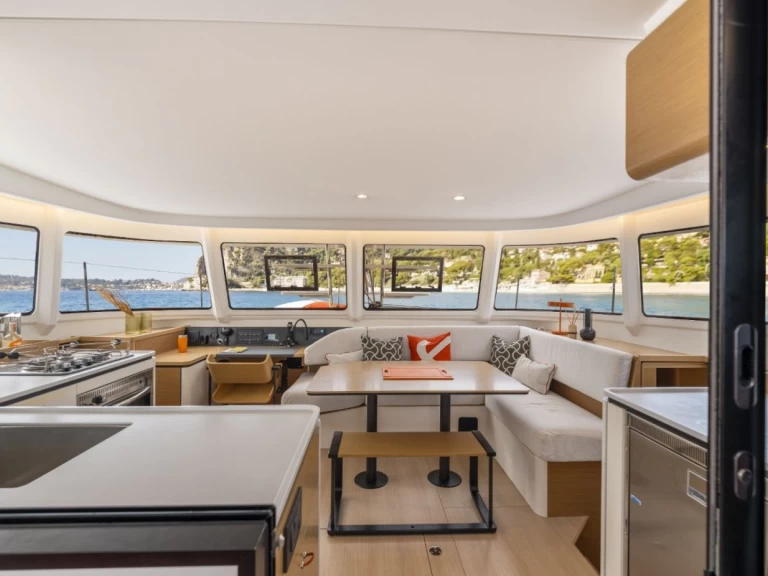 YachtCharter in Olbia - Excess Excess 13 - 3 + 1 cab. auf SamBoat