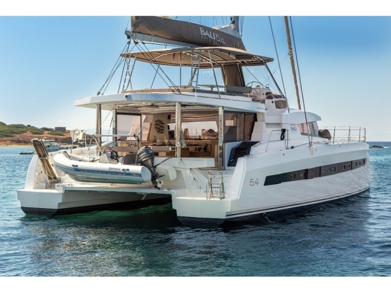 Vermietung Katamaran Bali mit Führerschein