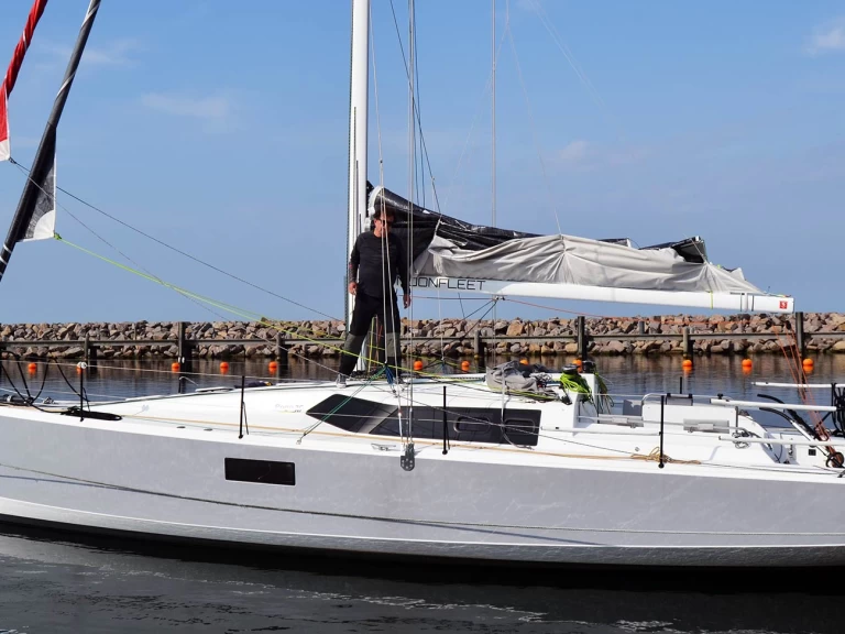 Bootsverleih Pogo Structures Pogo 36 La Trinité-sur-Mer Samboat
