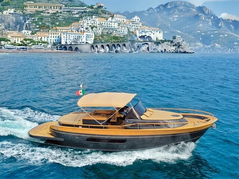 Ein Esposito Premium 28 mieten in Amalfi