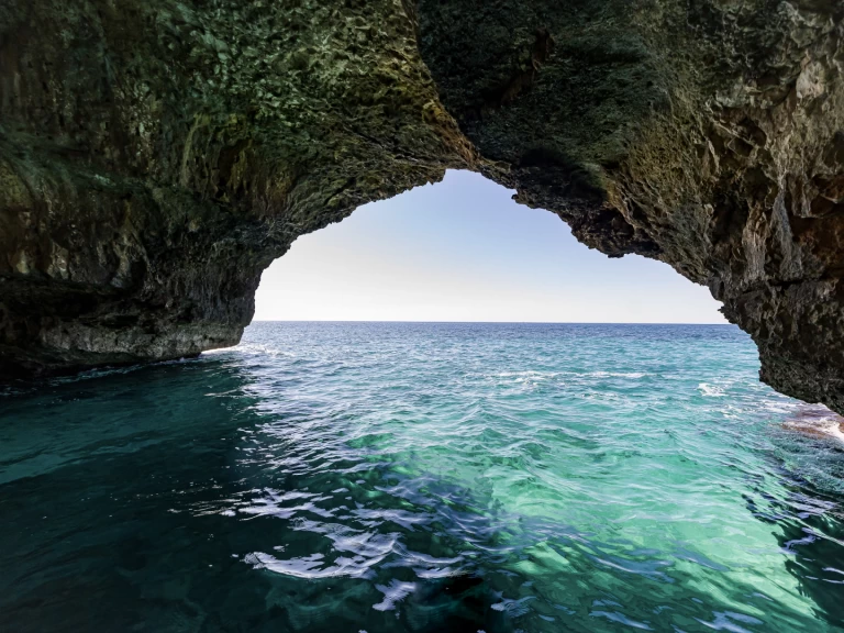 Motorboot mieten in Torre Vado zum besten Preis