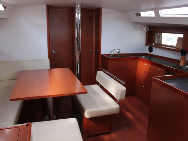 Boot mieten Marsala günstig Oceanis 48
