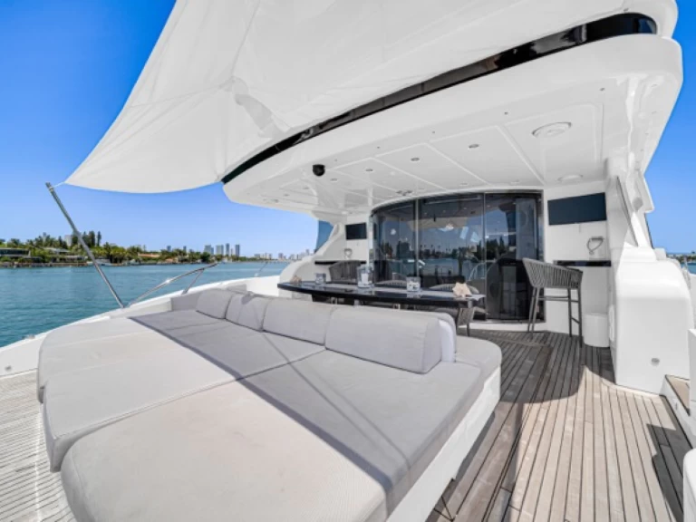 YachtCharter in Miami - Leopard Leopard 105 auf SamBoat