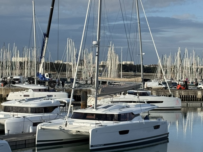 Ein Fountaine Pajot Elba 45 mieten in Road Town