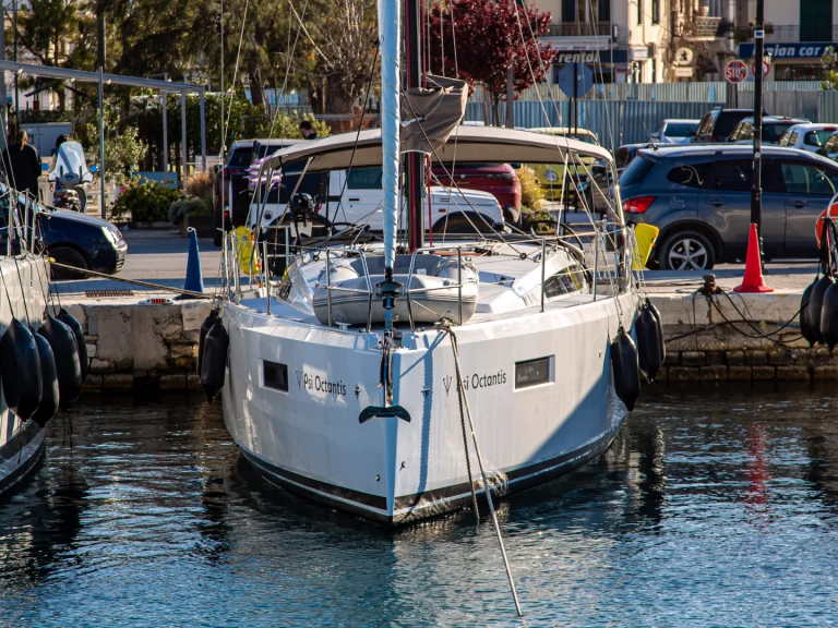 Ein Jeanneau Sun Odyssey 410 mieten in Préveza