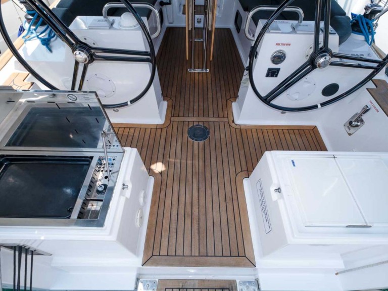 Bootsverleih Elan Impression 40.1 Pula Samboat