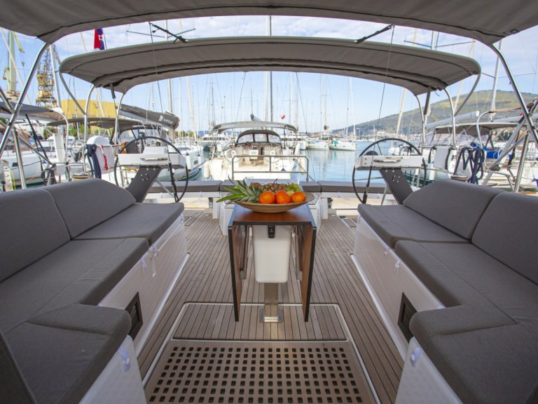 Segelboot mit oder ohne Skipper Dufour mieten in Préveza