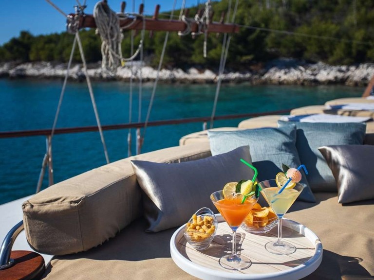 Custom Made Nostra Vita mieten Split