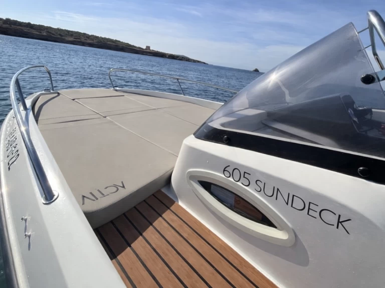Motorboot mieten in Spanien zum besten Preis