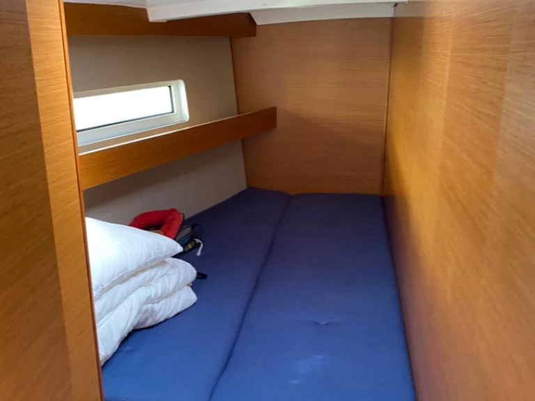 Bootsverleih Jeanneau Sun Odyssey 440 Palma de Mallorca Samboat