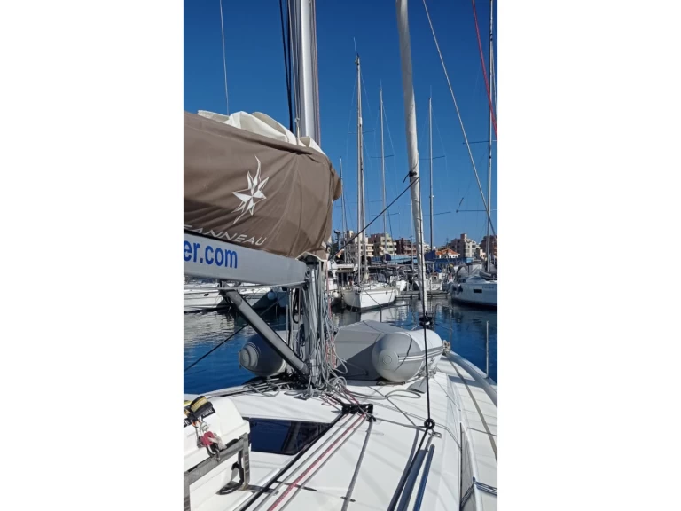 Boot mieten Las Galletas günstig Sun Odyssey 410