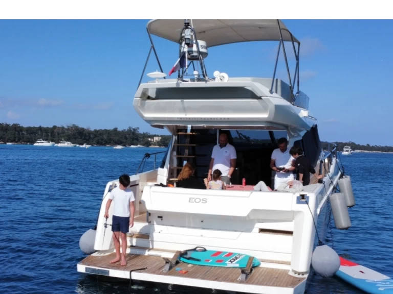 Ferretti 450 FLY mieten La Napoule