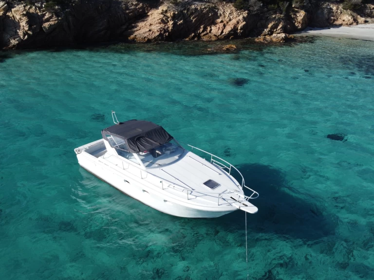 Motorboot mit oder ohne Skipper Monchi craft mieten in Palau